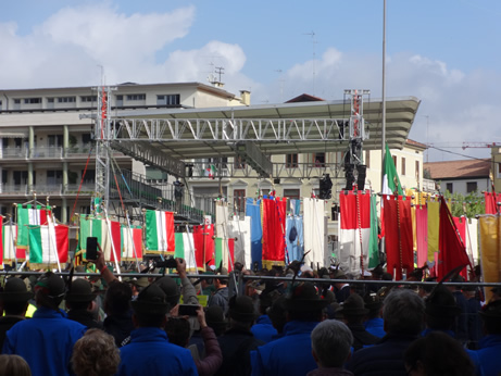 aspettando la sfilata